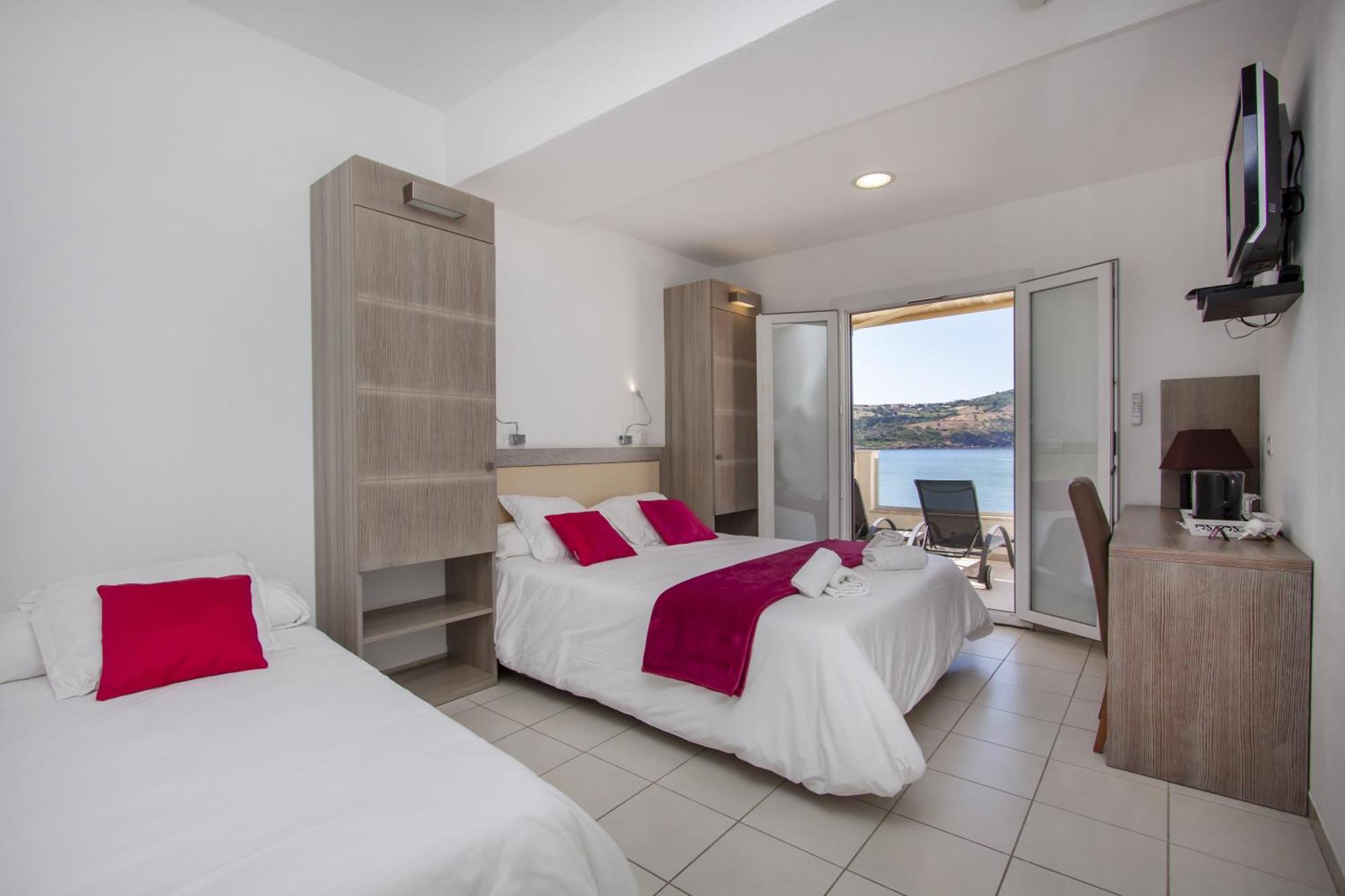 Hotel Et Residence Ta Kladia - Omigna Cargèse Buitenkant foto